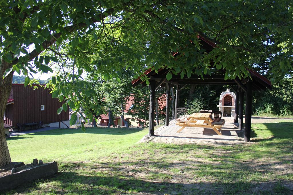 Łagów Rafaello Pokoje Goscinne מראה חיצוני תמונה